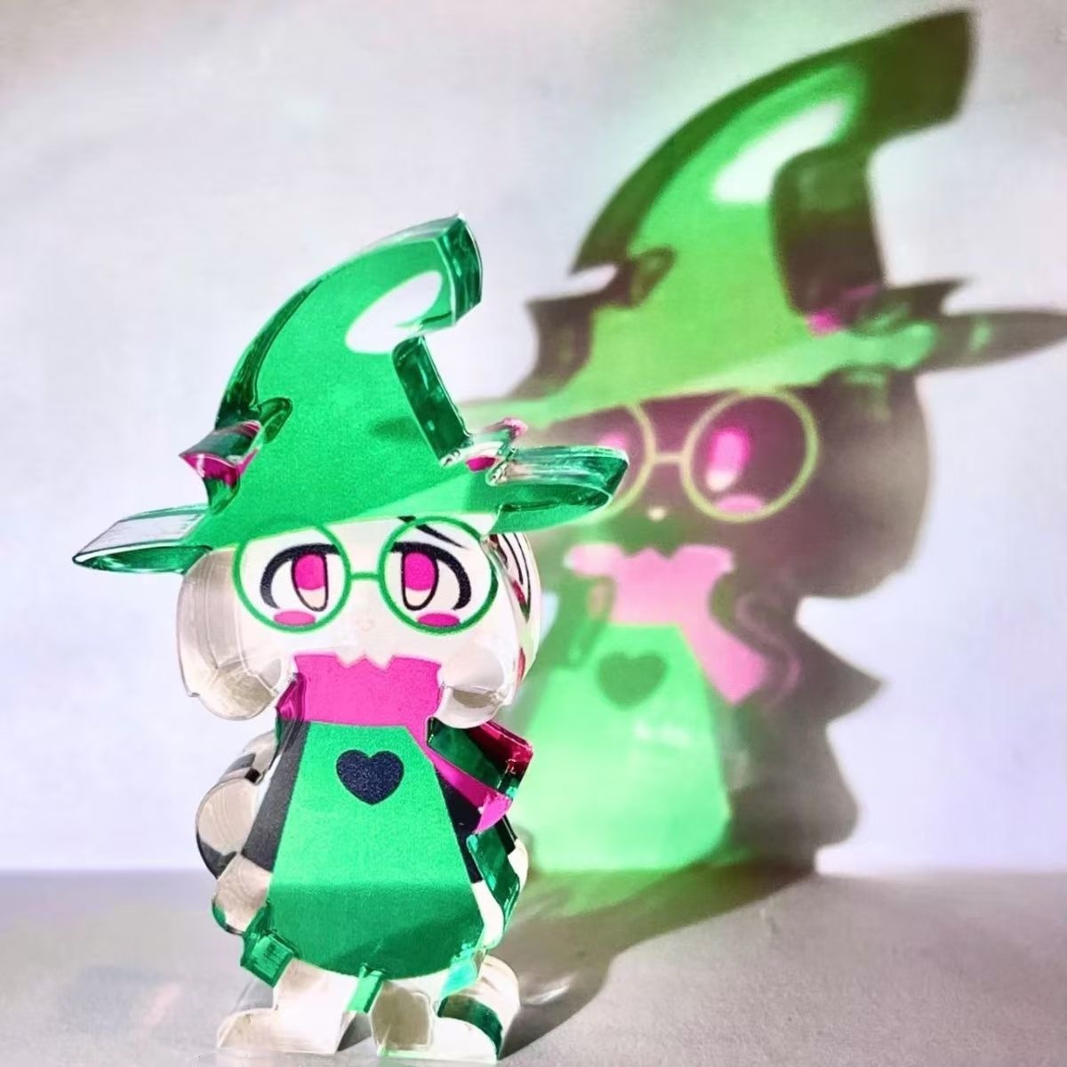 Desk Setup Cute - لعبة DELTARUNE Ralsei تأثيري حامل لوحة