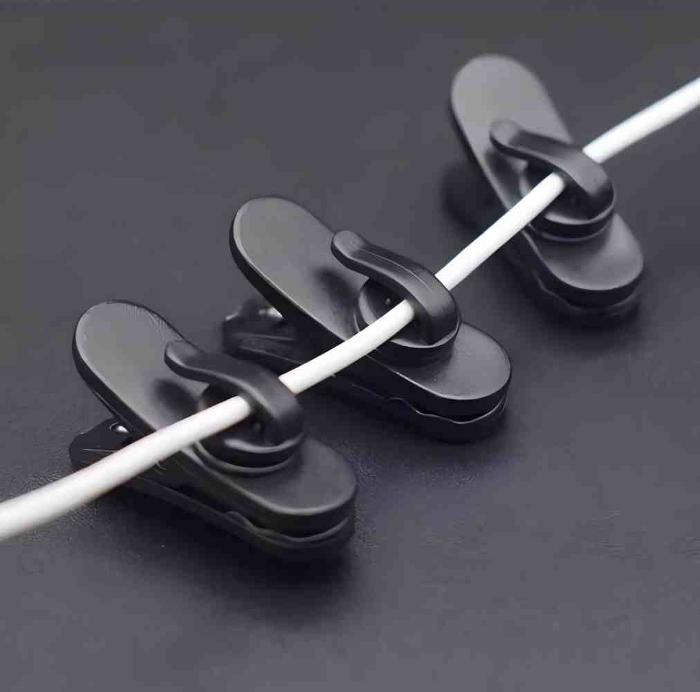 10 قطع من مشابك كابلات سماعات  - مراجعة Headphone Hook Under وسعره