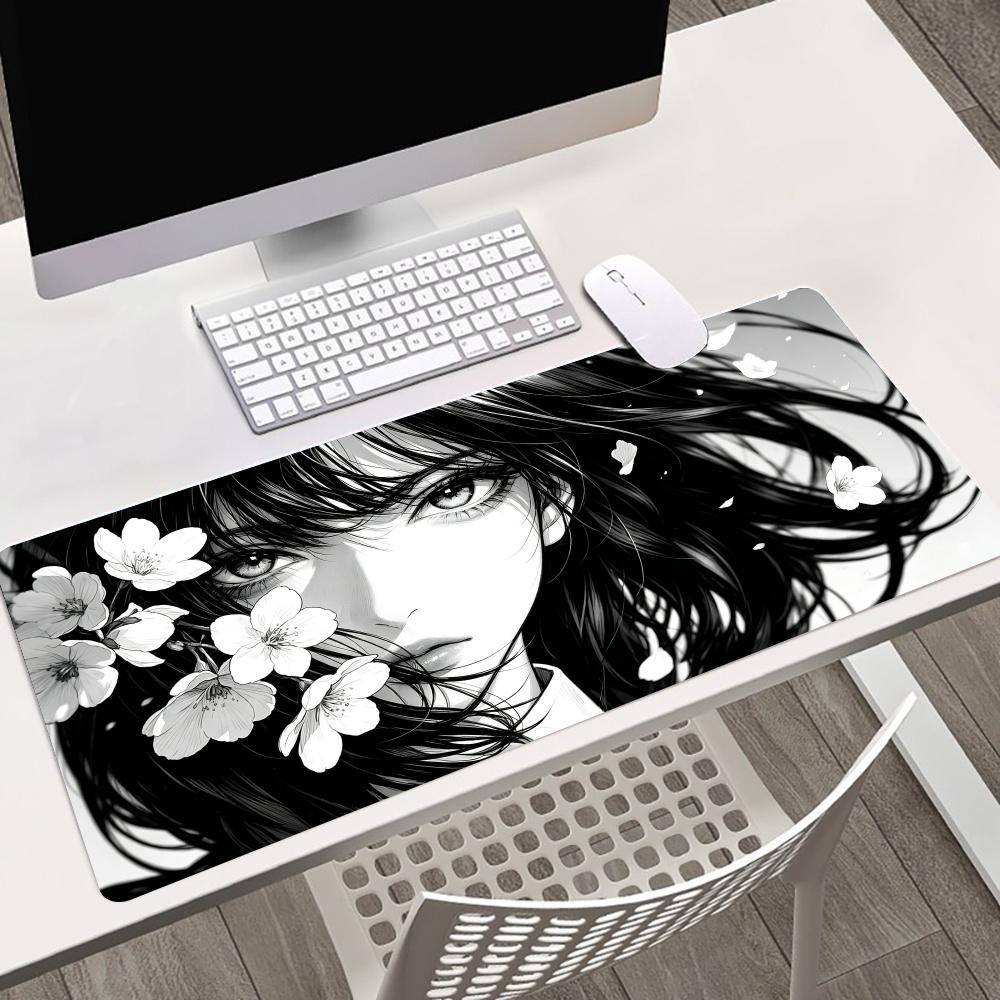 سجادة ماوس كبيرة الحجم من القم - مراجعة Desk Setup Gaming And Work وسعره